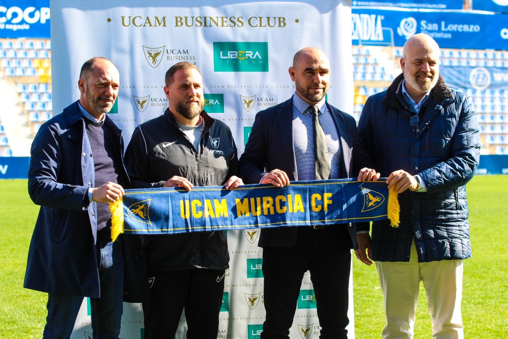 Business Club - Libera Telecom - UCAM