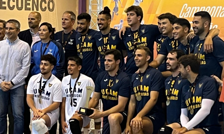 El equipo masculino de voleibol de la UCAM se proclama campeón del CEU 2024