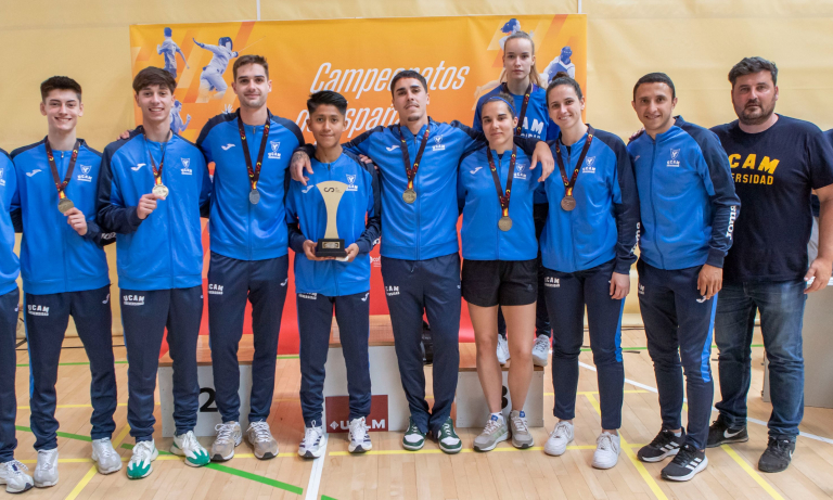 La UCAM se lleva el oro por equipos en el CEU 2024 de Taekwondo